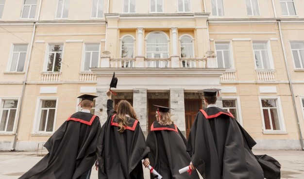 شرایط پذیرش در دانشگاه‌های ایتالیا-وبسایت مهاجرت اسان